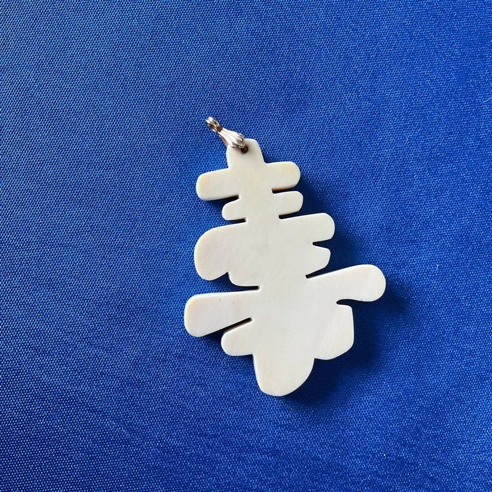 Ivory pendants - Picture 2 of 2
